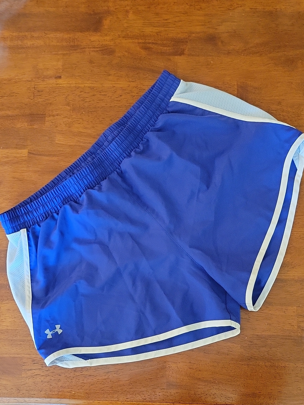 Under Armour Blue & White Athletic Shorts | Medium